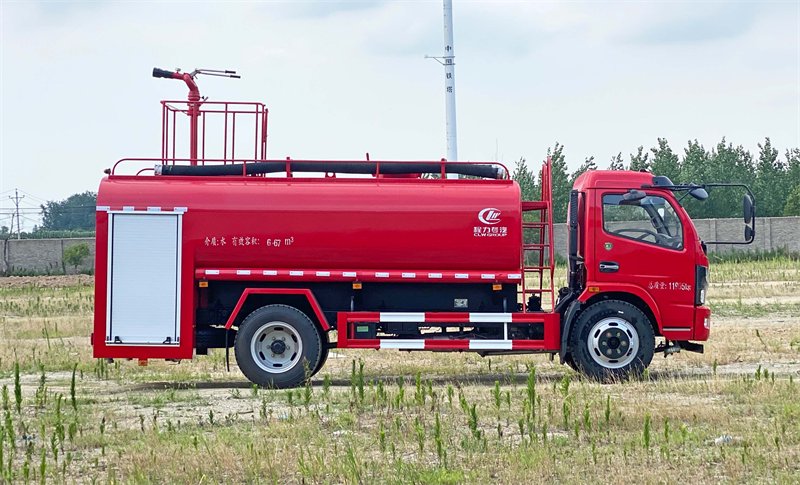 消防车科普：不只是“会喷水的红卡车”